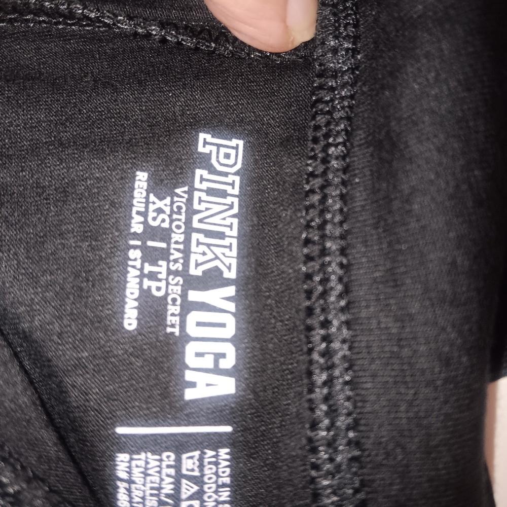 Women's size xsmall, PINK yoga pants - Picture 3 of 4